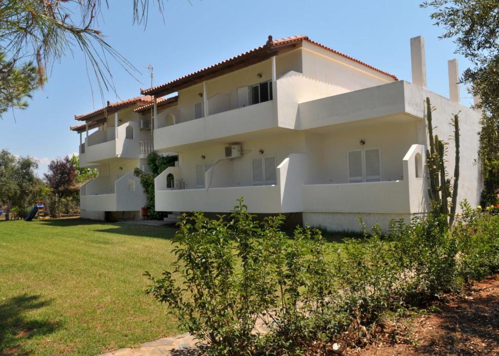 Sani Kasimis Apartamento Kyparissia Exterior foto